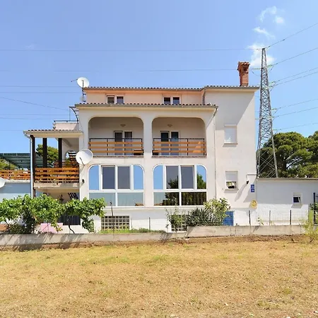 Fuer 2 Personen Ca 32 Qm In Sijana, Istrien Istrische Riviera Apartment Pula